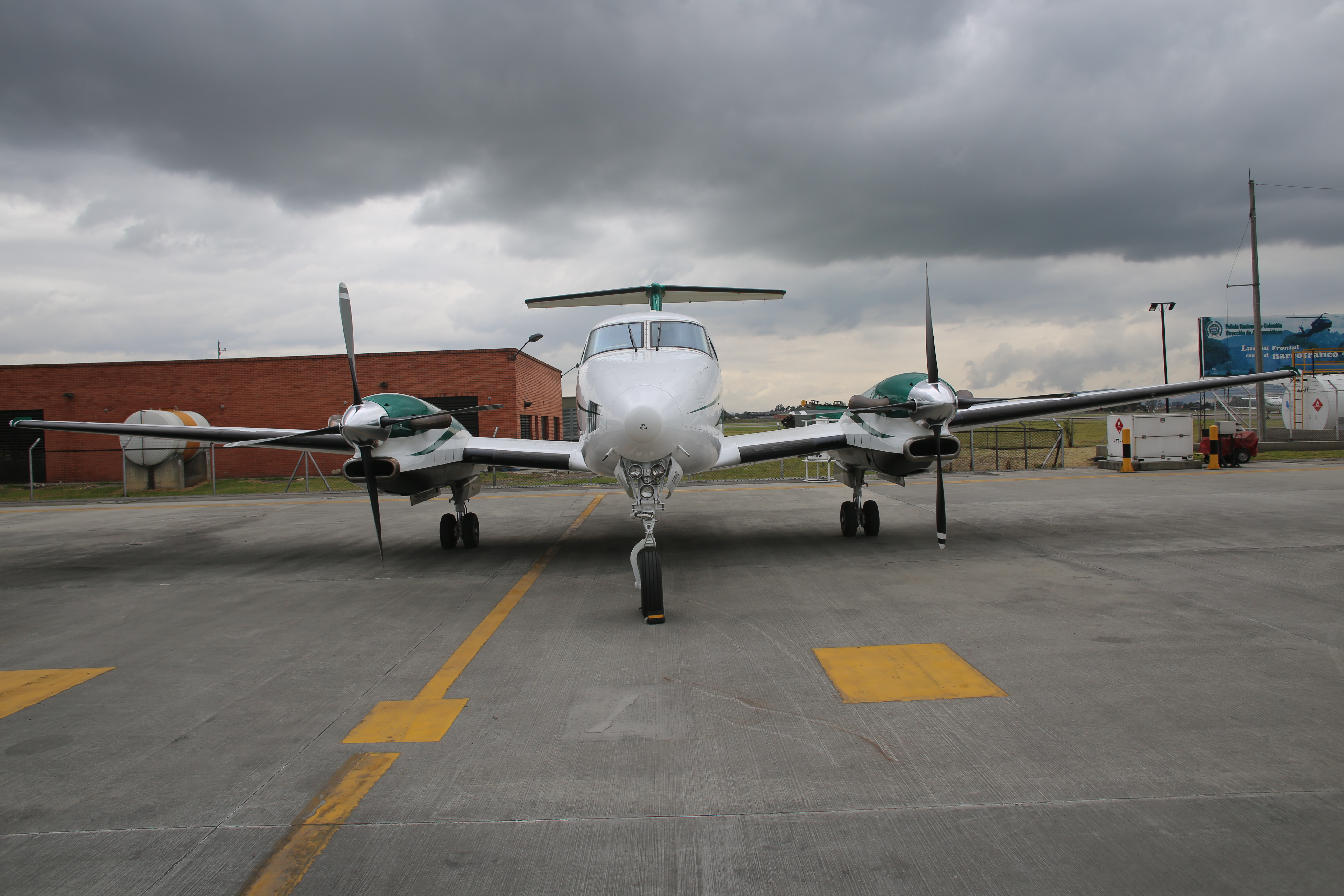 BEECHCRAFT K300