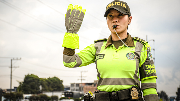 Direcci&oacute;n de Tr&aacute;nsito y Transportes