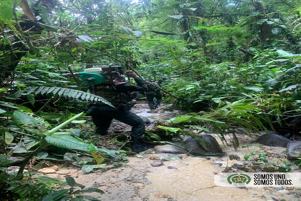 cinco motores fueron incautados en el río Tutunendo.