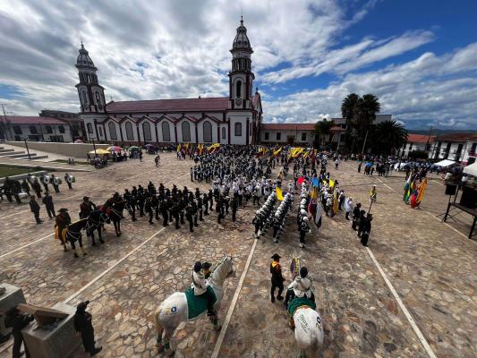 Comunidad veleña 20 julio 