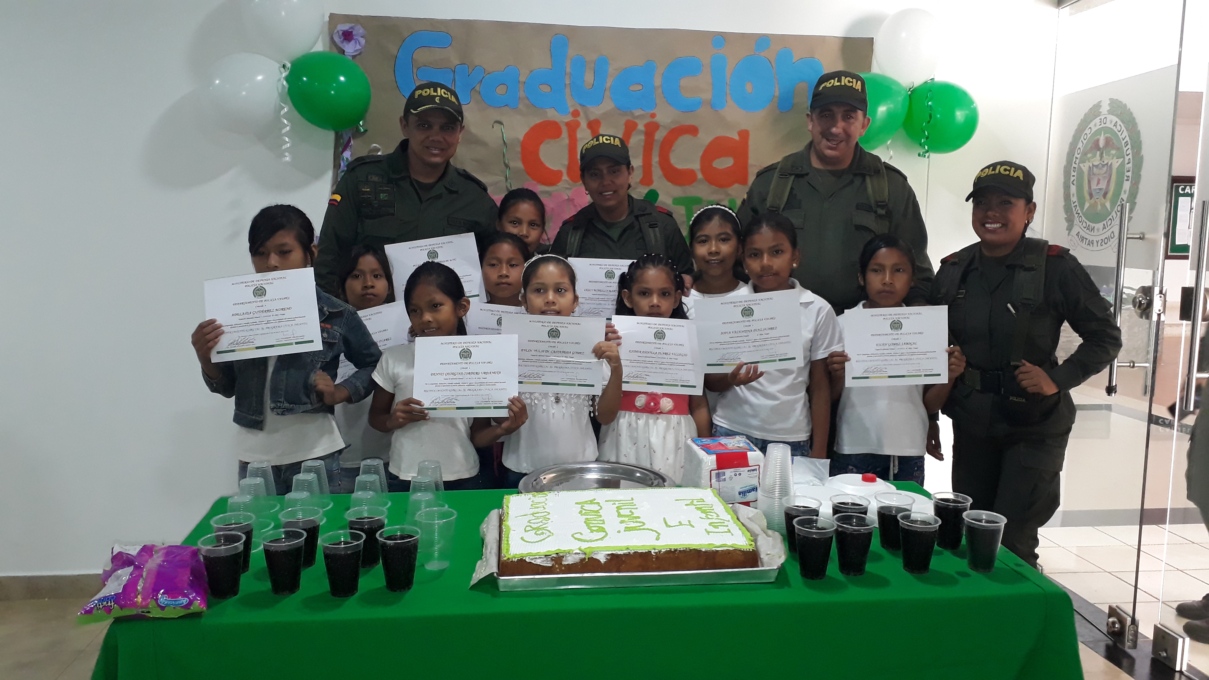 Graduamos a nuestros niños indígenas 