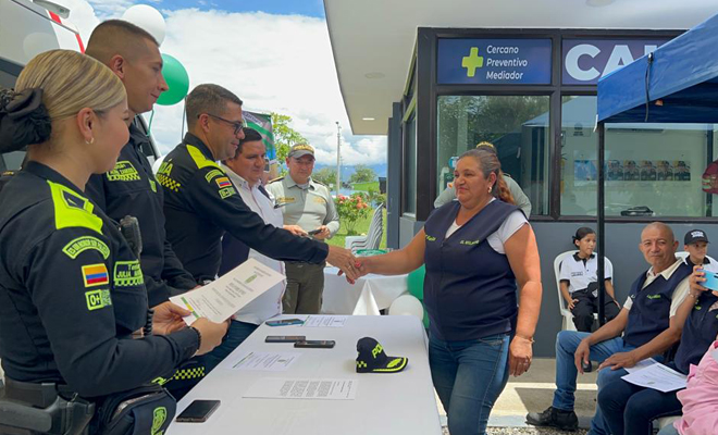 La Policía Nacional ha llevado a cabo 13 espacios pedagógicos, capacitando a más de 200 personas en liderazgo comunitario, mecanismos de participación ciudadana 