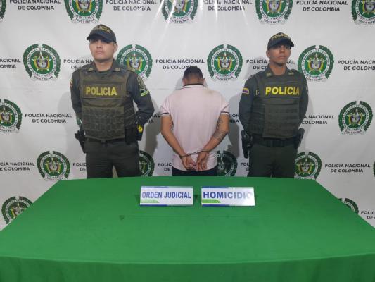 Capturados dos hombres con orden judicial por el delito de homicidio