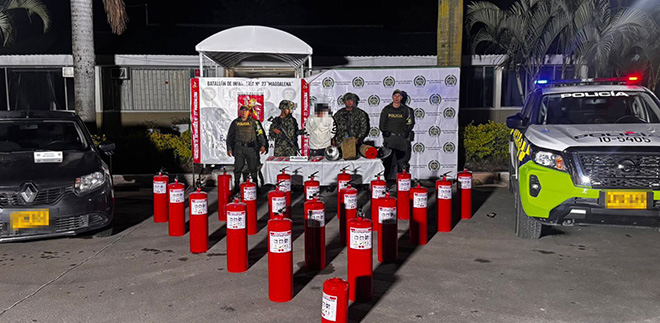 280 kilos de marihuana incautados en tanques que simulaban extintores