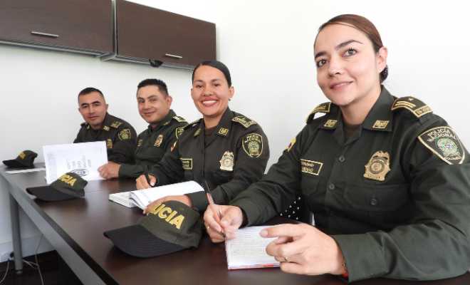 Herramientas avanzadas para monitorear cada fase de los proyectos y contratos.