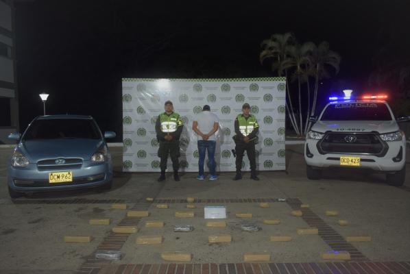 incautan más de 30 kilos de estupefacientes