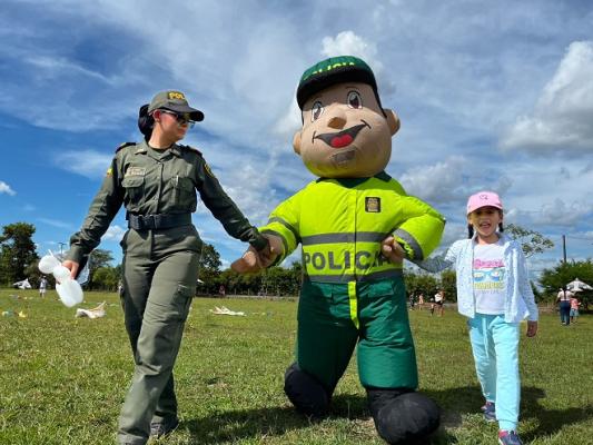 Afianzando lazos entre la Policía Nacional y la comunidad