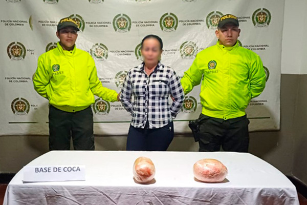 Capturada en el Paujil con base de coca