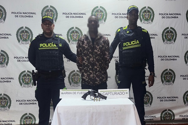 Capturado con un revólver calibre 38 en el barrio San Vicente