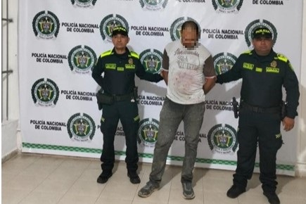 Capturado por el delito de acceso carnal violento en concurso heterogéneo con violencia intrafamiliar