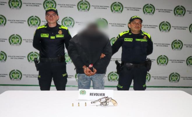 En la vereda Cay fue capturado un hombre por el porte ilegal de un arma de fuego