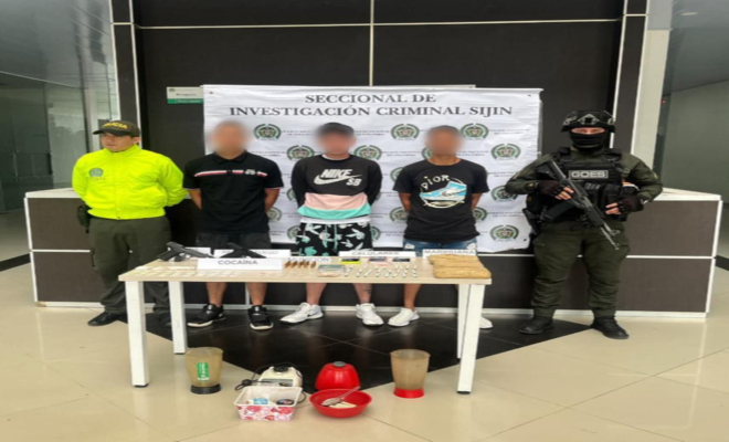 Capturados-tres-ak47-