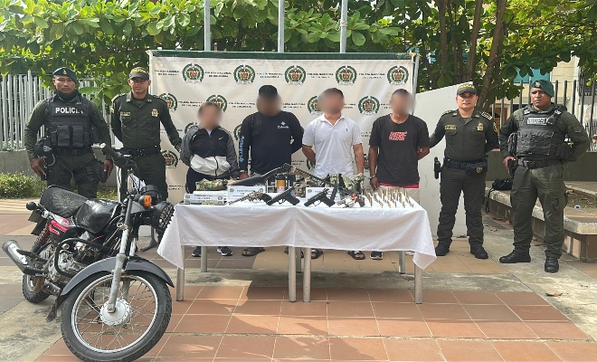 Capturados por uso privativo de prendas militares