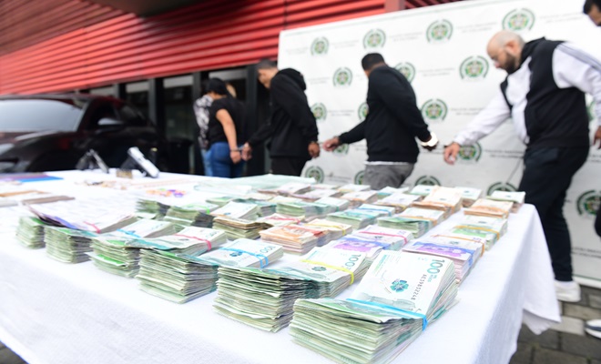 Incautados 216 millones de pesos en efectivo