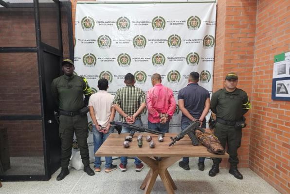 El material incautado fue hallado en la modalidad de ocultamiento y caleta al interior de un camión