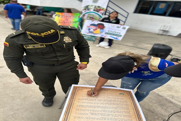 Firma del compromiso estudiantil y la convivencia