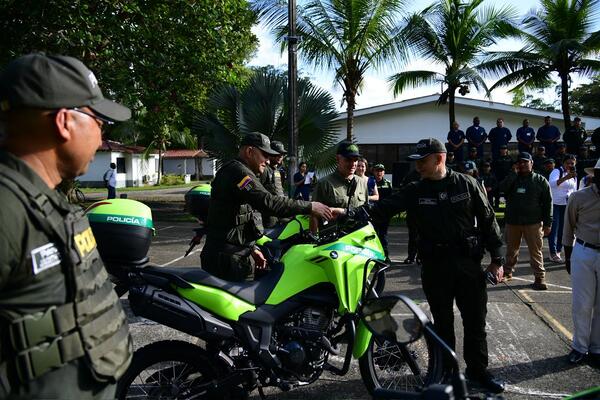 GOBERNADOR- ANTIOQUIA- ENTREGA -MOTOCICLETAS