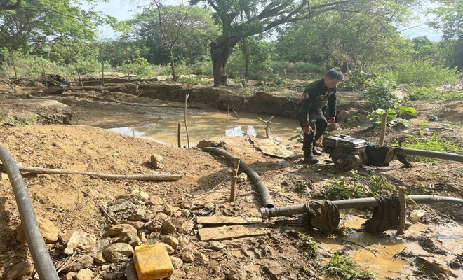 Policía destruye motor utilizado para actividades ilícitas