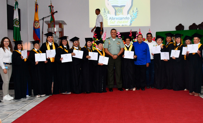 Graduados Abrazando Sueños 