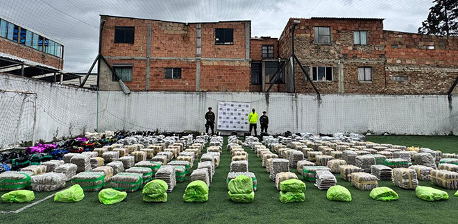 Incautaci&oacute;n de dos toneladas y 364 kilos de marihuana en el municipio de Mosquera, Cundinamarca
