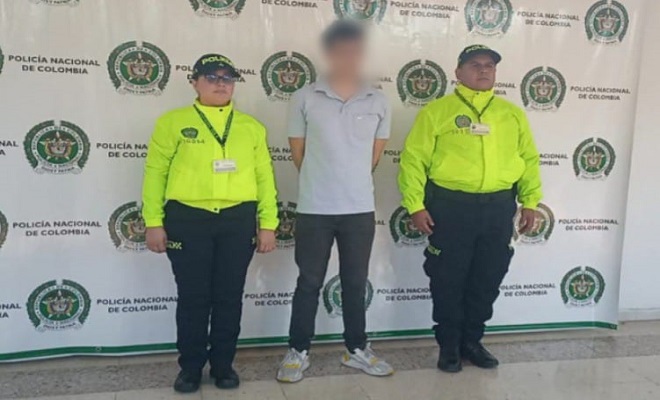 Capturado por acceso carnal abusivo en concurso con actos sexuales con menor de 14 años.