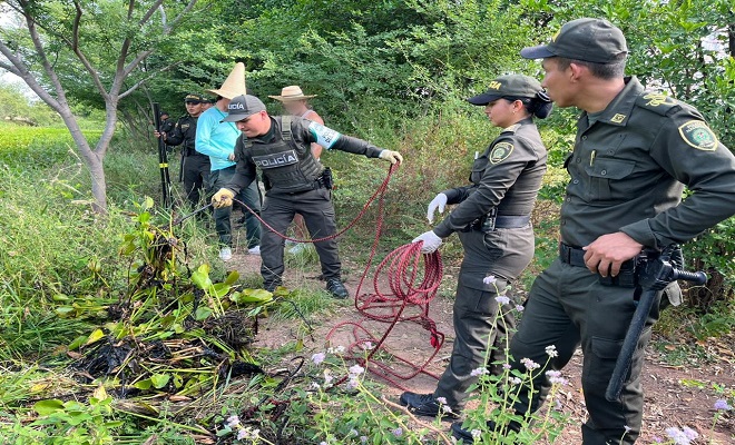 La Policía Metropolitana de Neiva celebra el Día Internacional de los Humedales con jornada de limpieza