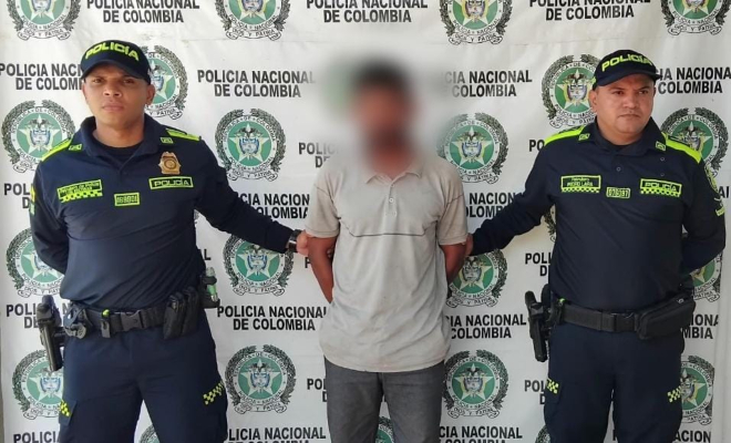 Luego de intentar escapar por los techos, capturan a un hombre en flagrancia por presuntamente abusar sexualmente de su hijastra