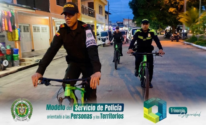Policía Nacional hace acompañamiento en bicicletas para prevenir acciones delictivas en Inírida