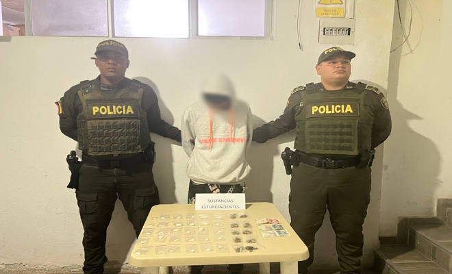 Capturado ciudadano con 40 dosis de estupefacientes 