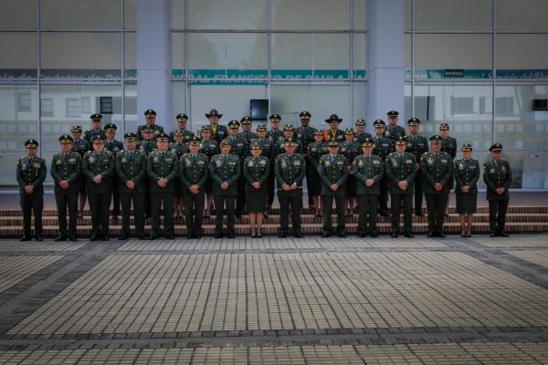 Encuentro de directores de escuelas "La educación de calidad: aporte significativo para la profesionalización policial"