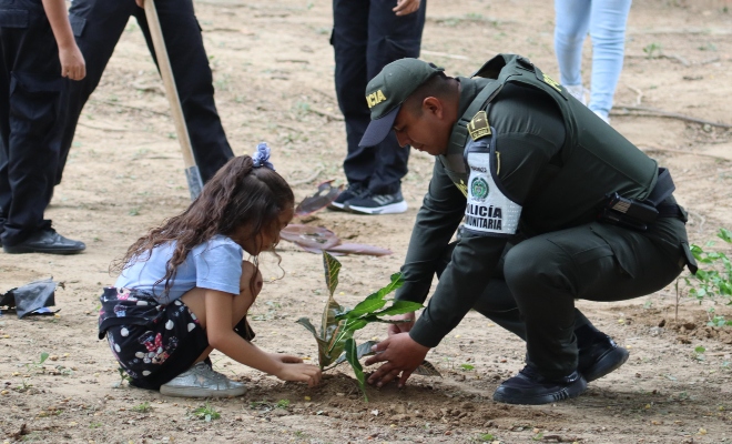 La Policía Nacional le apuesta a la recuperación de entornos