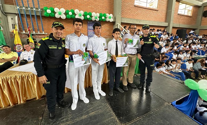 PREMIACION DE LOS ESTUDIANTE