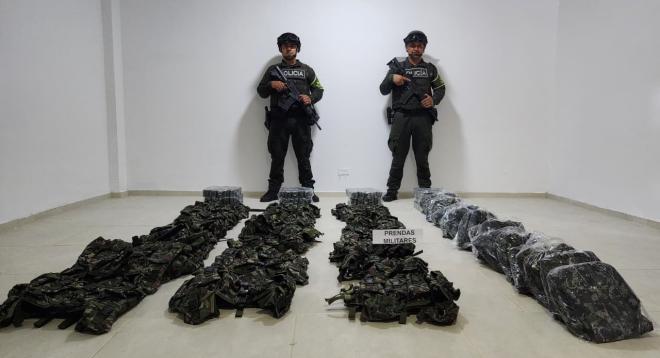 Policía Nacional incauta prendas de uso privativo de las fuerzas militares en el Urabá antioqueño 