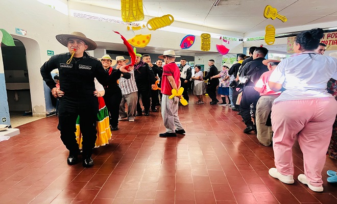 Policía Nacional realizó actividad de acercamiento con adultos mayores en Neiva