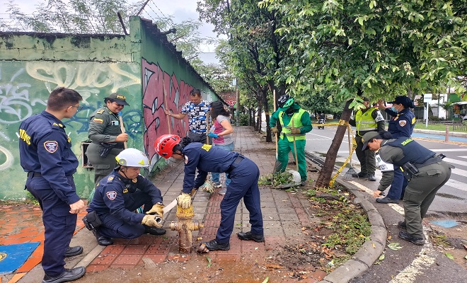 En Neiva, la Policía Nacional impulsa la recuperación de entornos escolares y parques