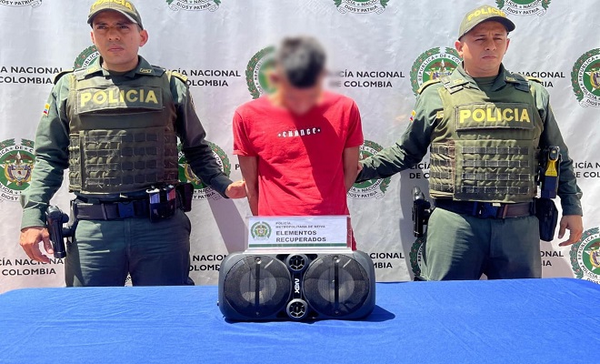 La Policía Nacional captura a un hombre por hurto en la comuna 6