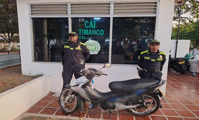 Policía Nacional recupera motocicleta hurtada en la comuna 6 de Neiva.