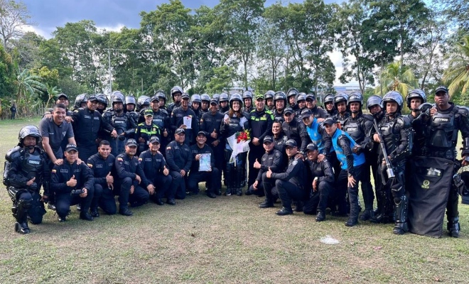 Grupo de Diálogo y Mantenimiento del Orden (UNDMO) de la Policía Metropolitana de Montería 