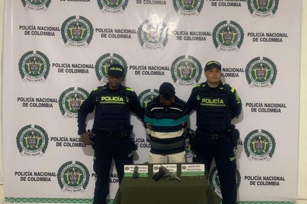 Una persona capturada por el delito de Fabricación, tráfico, porte o tenencia de armas de fuego, accesorios, partes o municiones