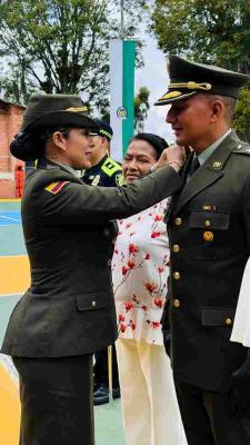 ceremonia ascenso al grado Mayor 