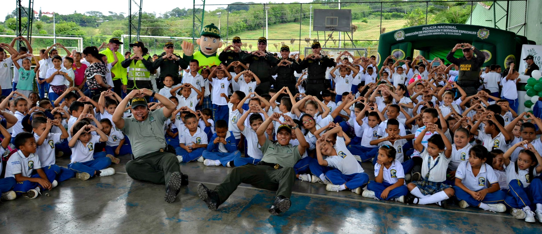 Policia-antioquia-Programa-de-Seguridad-para-Regreso-a-Clases-en-Antioquia-adelanta-Policía-Nacional
