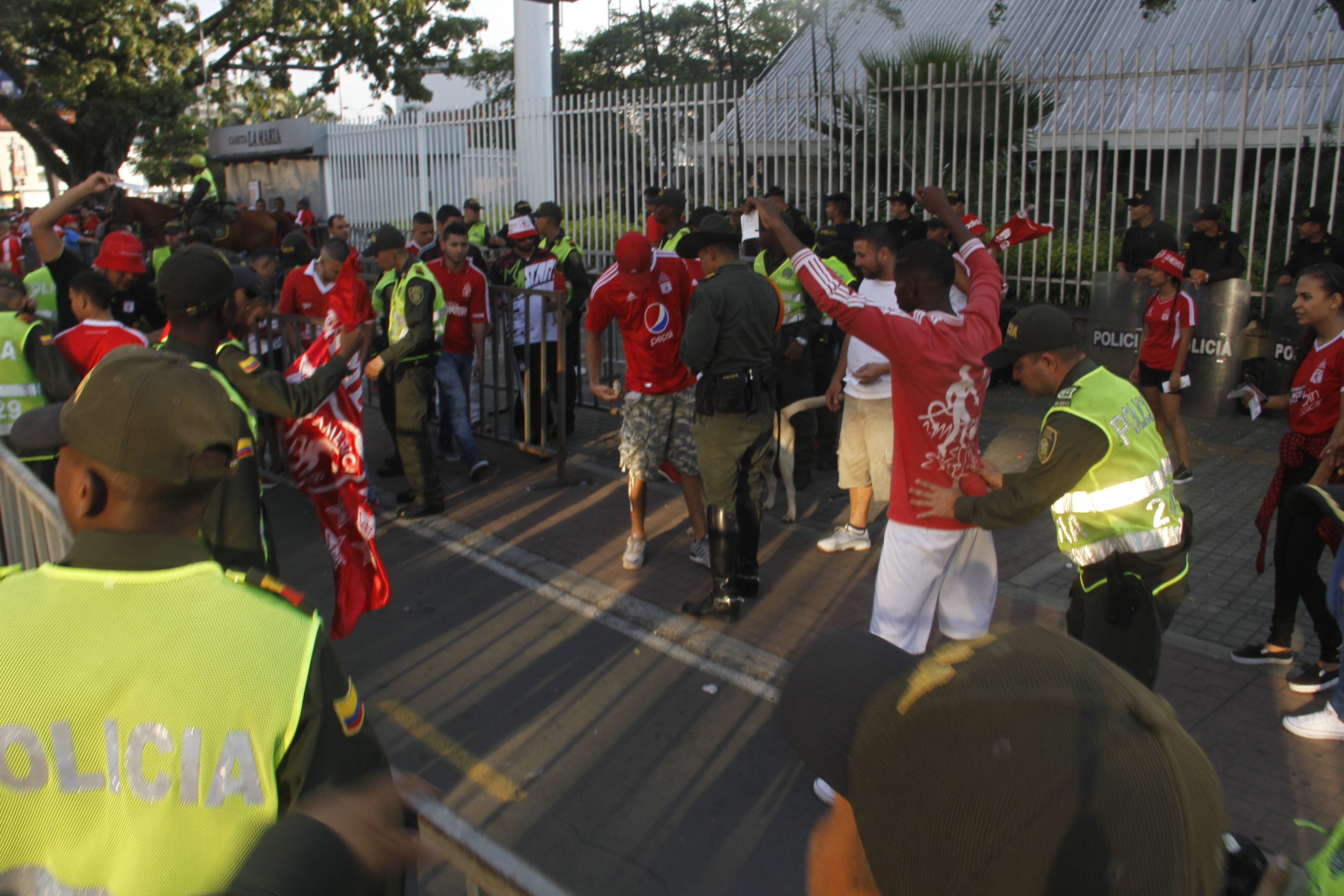 América de Cali y Atlético Nacional en estadio Pascual Guerrero