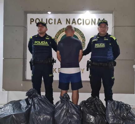 Por el delito de tráfico de sustancias para el procesamiento de narcóticos fue capturado un hombre