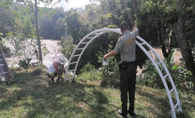 Comunidad y Policía se unen para embellecer el parque del corregimiento