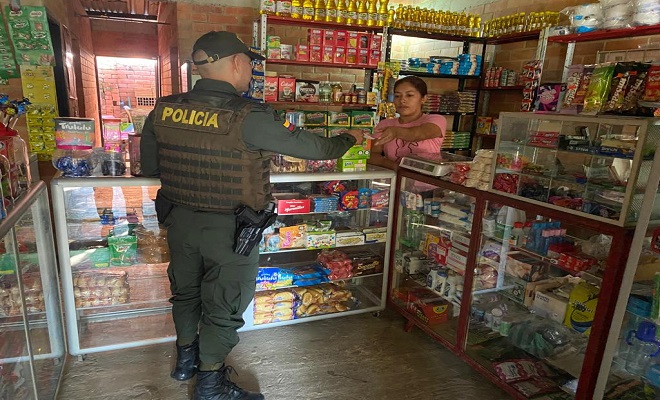 Visita de establecimientos comerciales