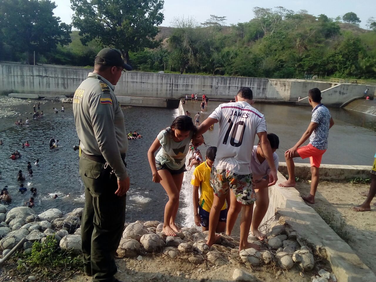recomendaciones-seguridad balneario-GUTUR-rio frio-turismo-semana santa-yo protejo la vida-magdalena