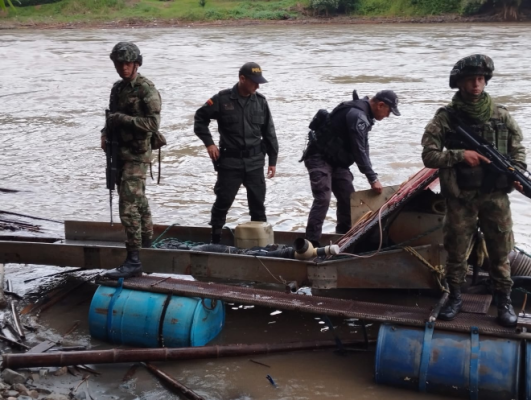 Adelantamos operativo conjunto contra la explotación ilícita de yacimientos mineros en Filadelfia Caldas