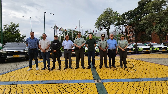 Agradecimiento de las autoridades