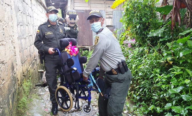 Alegramos la navidad de la pequeña Nicol 