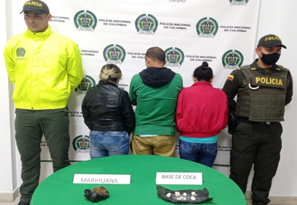 Capturadas tres personas por tráfico de estupefacientes